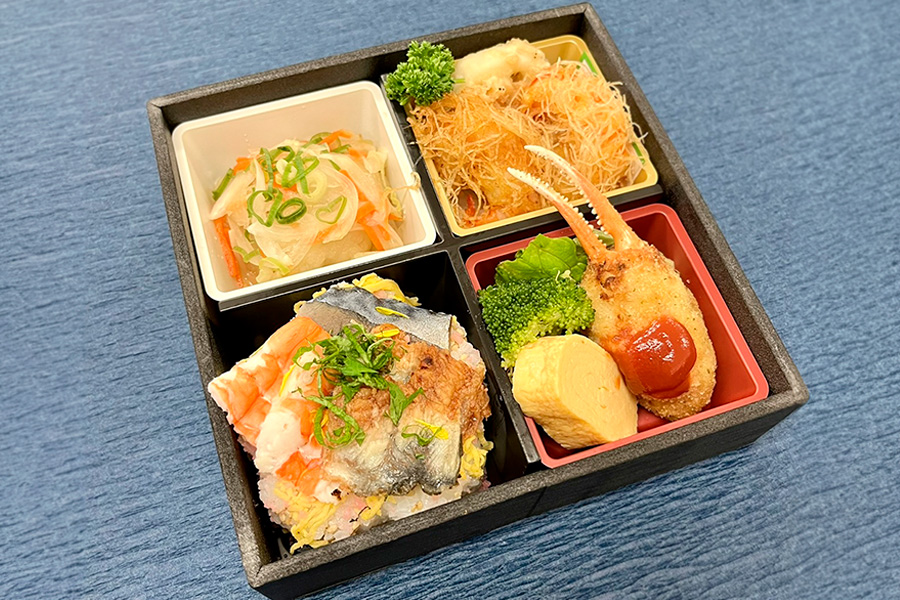 美味しいお弁当を塾で