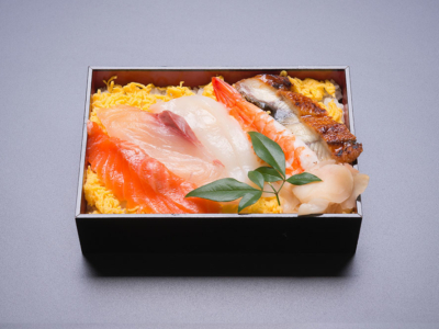 [H-06] 海鮮ちらし寿司〈一合〉