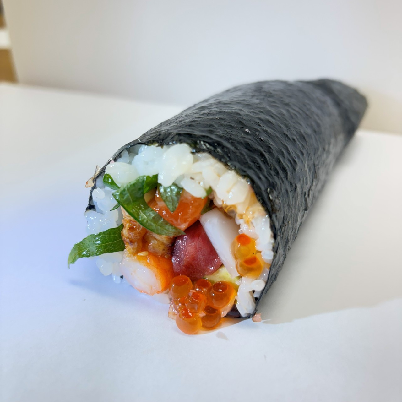 2月3日限定　恵方巻　海鮮巻　価格　税込　1050円